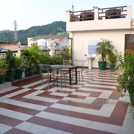 Hotel Thakur Ji Haridwār Buitenkant foto